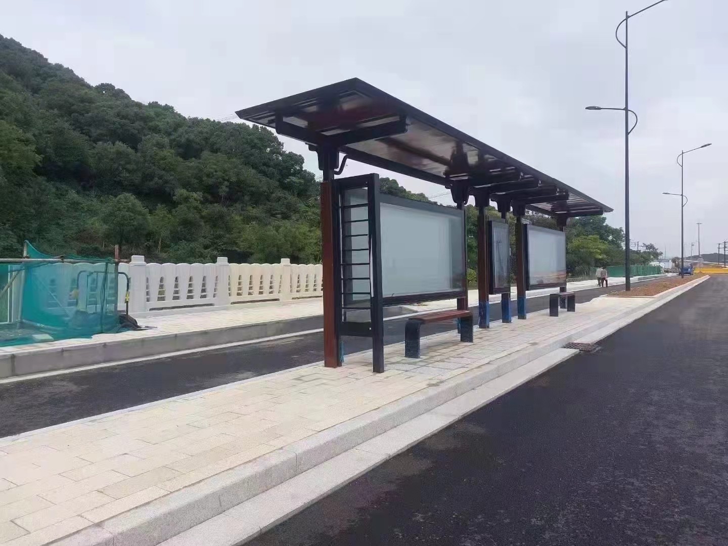 候車(chē)亭實(shí)物圖 候車(chē)亭實(shí)物圖