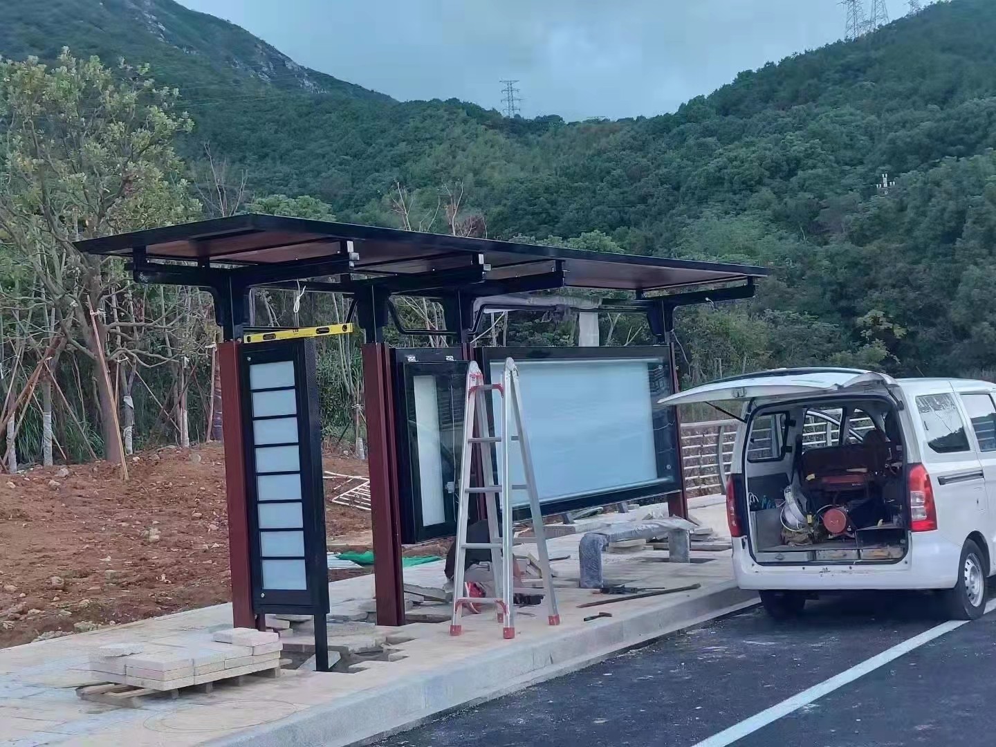 候車(chē)亭實(shí)物圖 候車(chē)亭實(shí)物圖